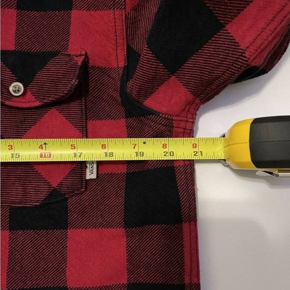 Vans Off The Wall Men Medium Plaid Jacket Red Black Corduroy Collar Skate Style - Picture 5 of 6